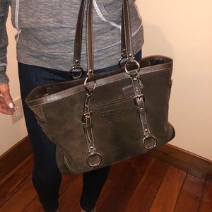 Authentic brown felt leather coach bag!!